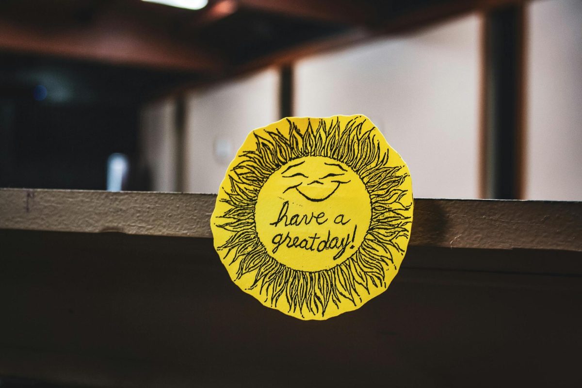 Sun sticker, wishing someone a great day.